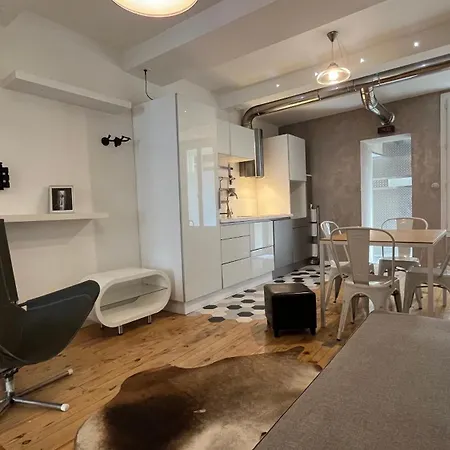 Beautifully Renovated 17th * Parigi